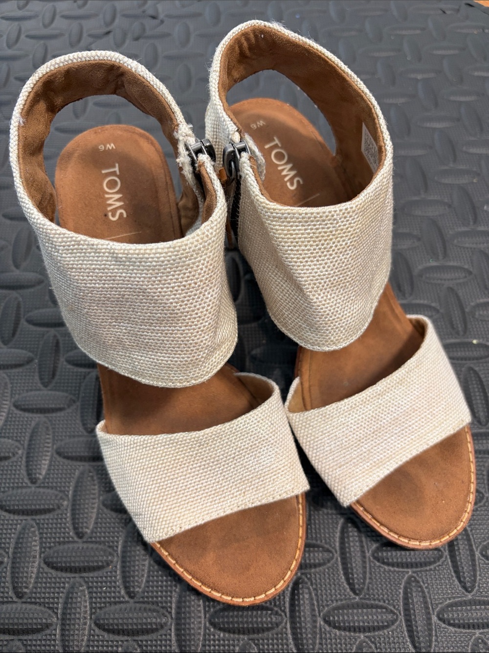 TOMS Majorca Sandal Cream Linen Block Heel Sandals size 6